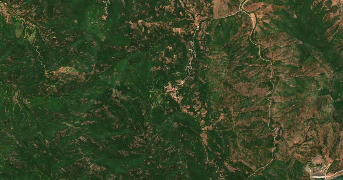 Satellitenkarte von Thrapsímion