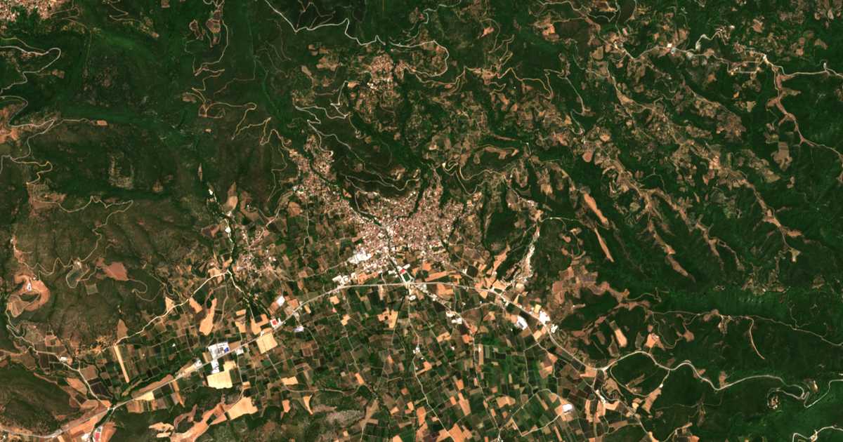 Satellitenkarte von Agiá