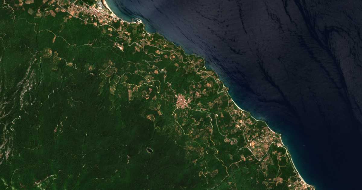 Satellitenkarte von Karítsa