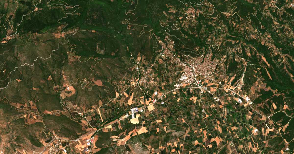 Satellitenkarte von Nerómyloi