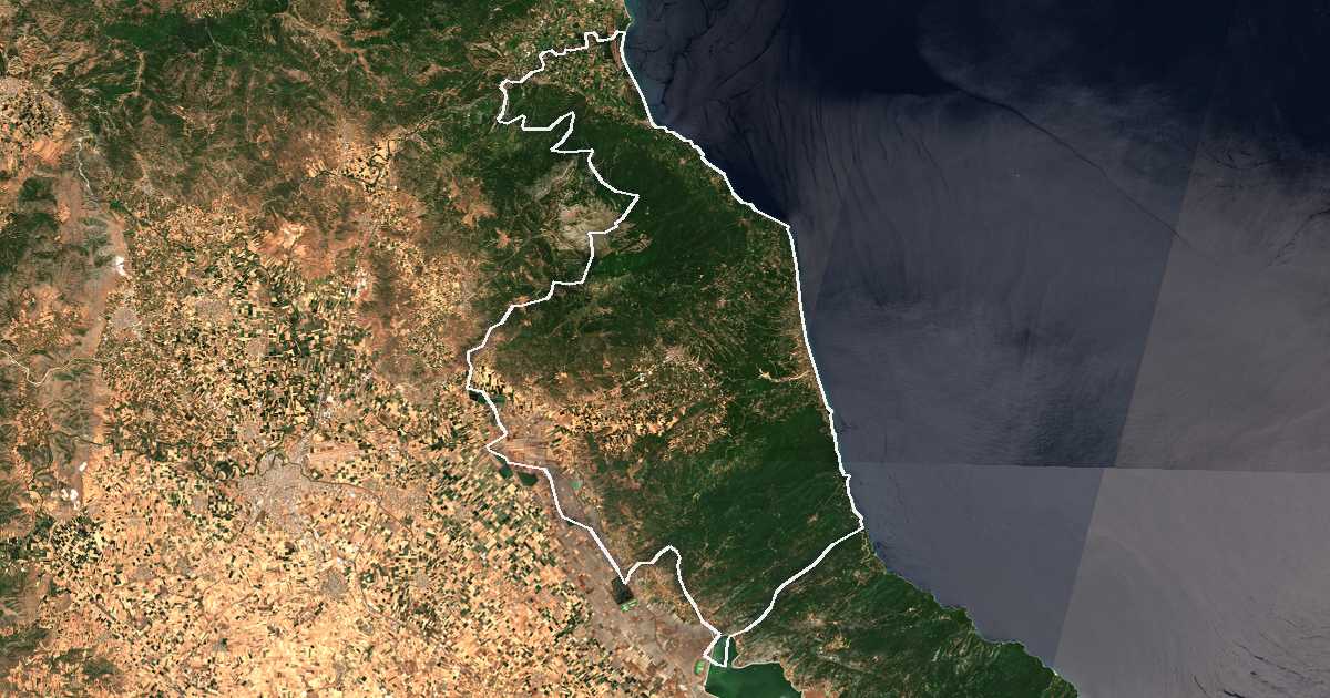Satellitenbild mit eingezeichneter Grenze: Agia