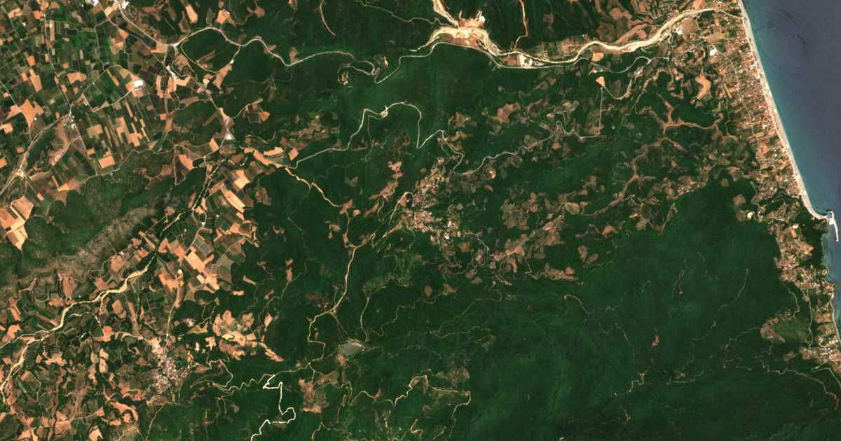 Satellitenkarte von Skíti