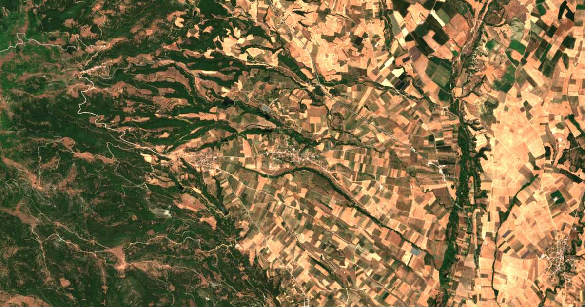 Satellitenkarte von Miléa