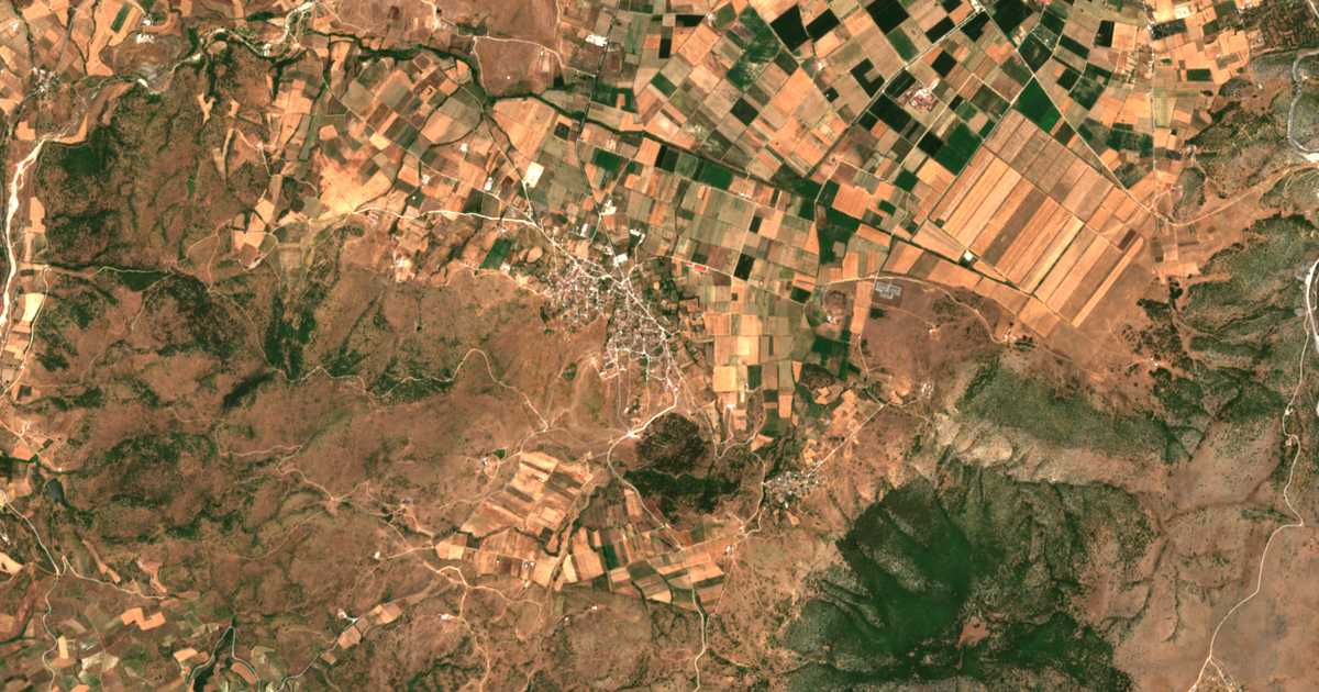 Satellitenkarte von Stefanóvounon