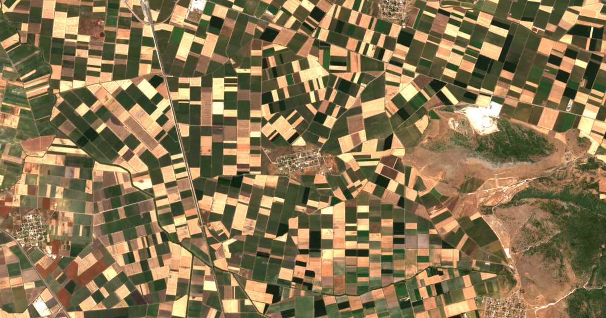 Satellitenkarte von Ágios Geórgios