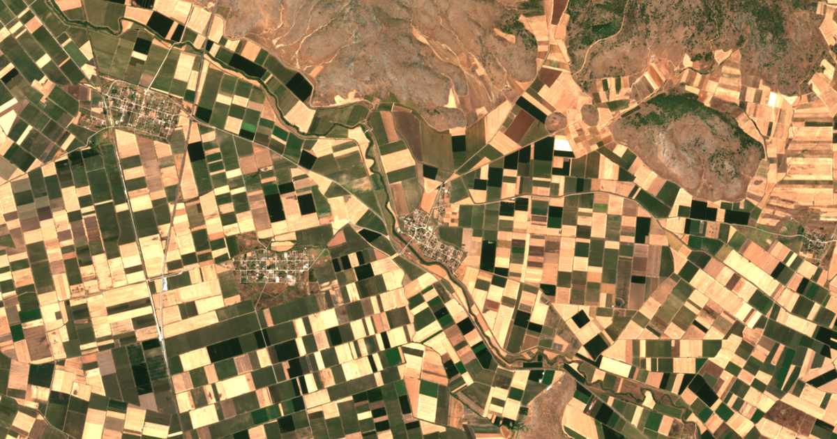Satellitenkarte von Ypéreia