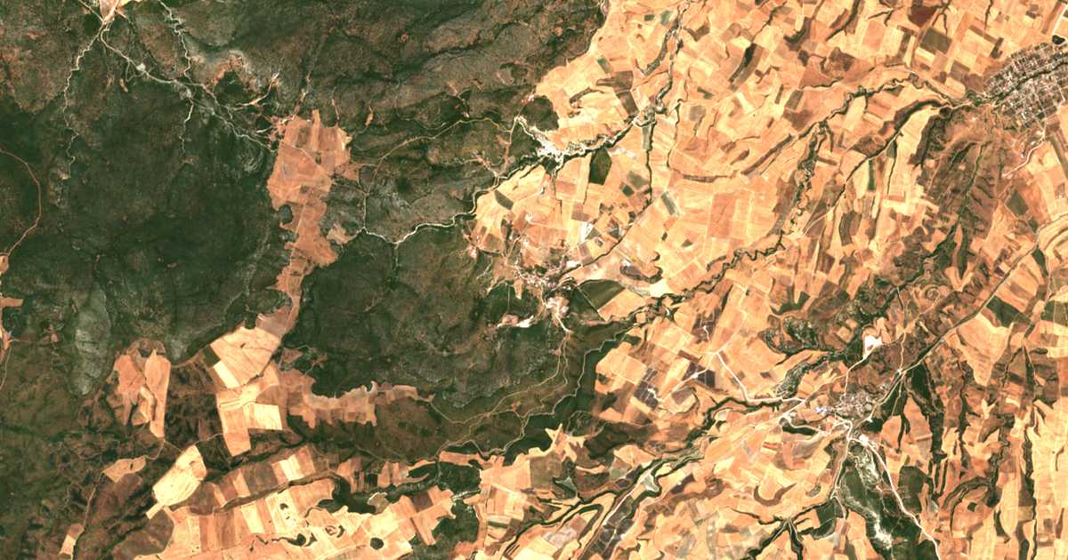 Satellitenkarte von Agnanterí