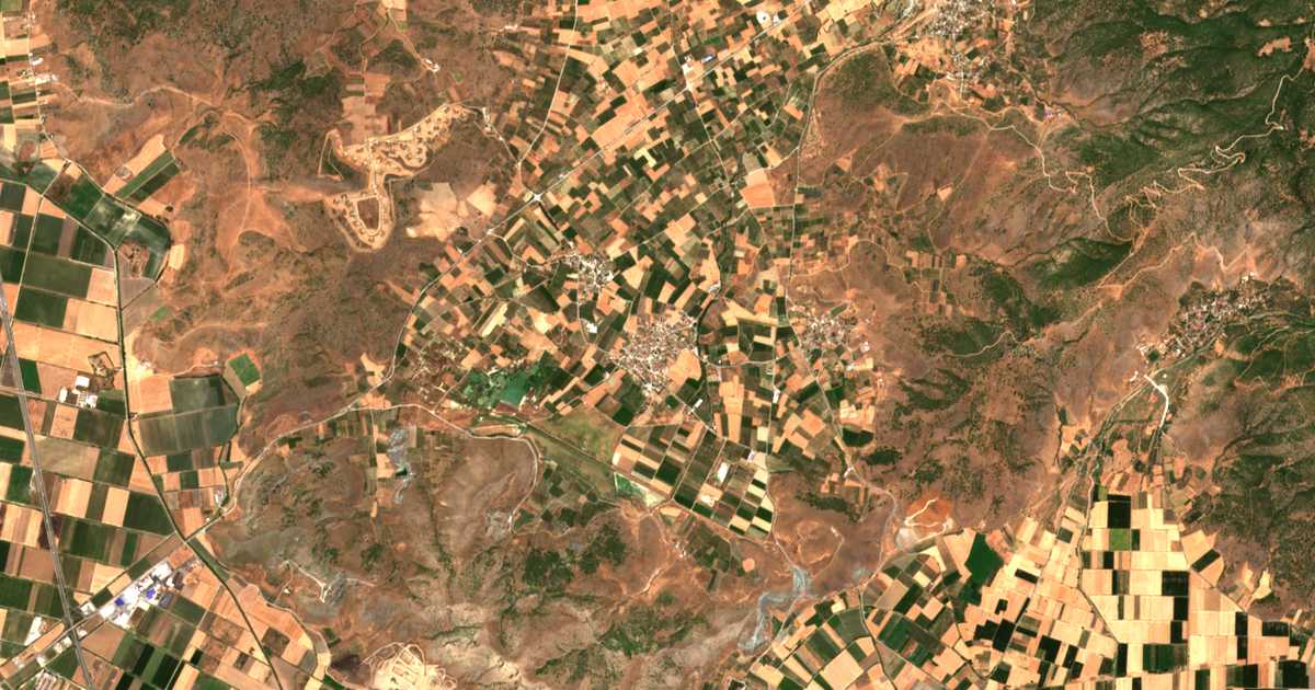 Satellitenkarte von Kalochórion