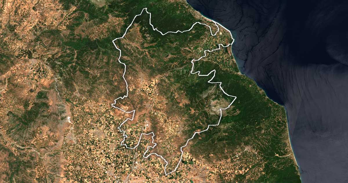 Satellitenbild mit eingezeichneter Grenze: Tembi