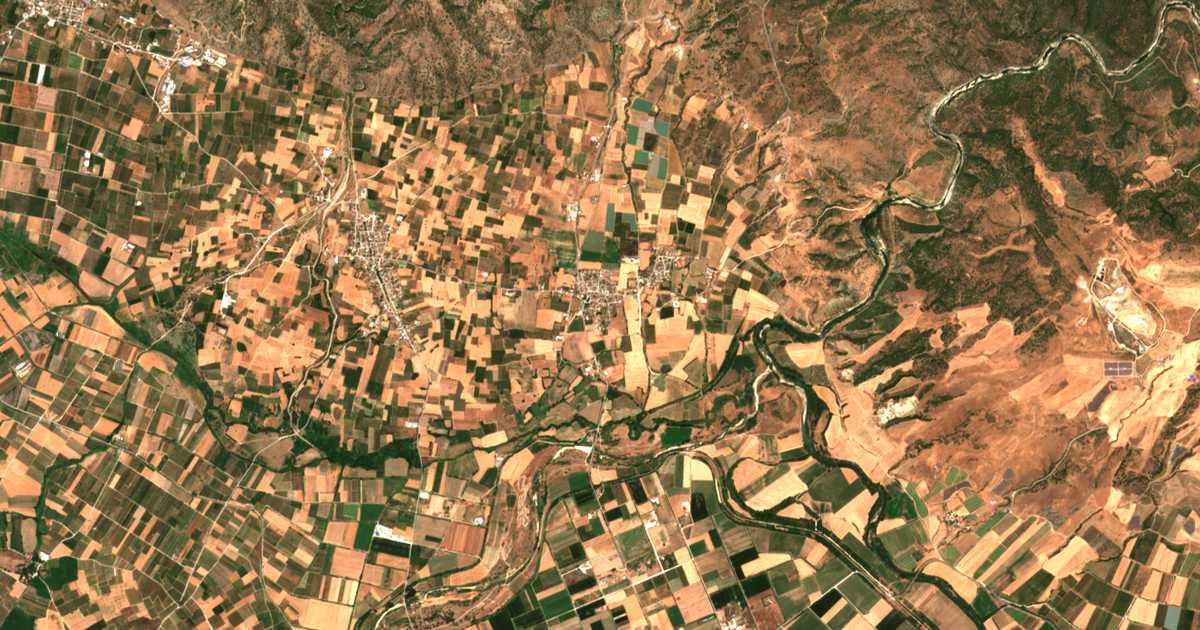 Satellitenkarte von Rodiá
