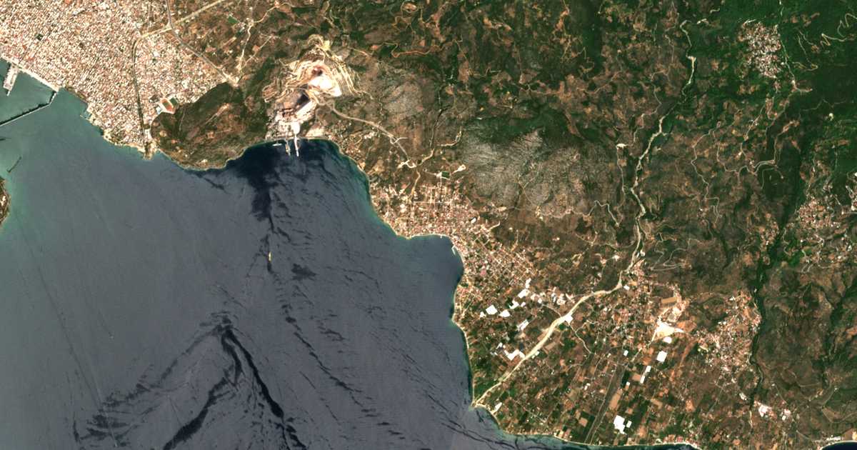 Satellitenkarte von Agria