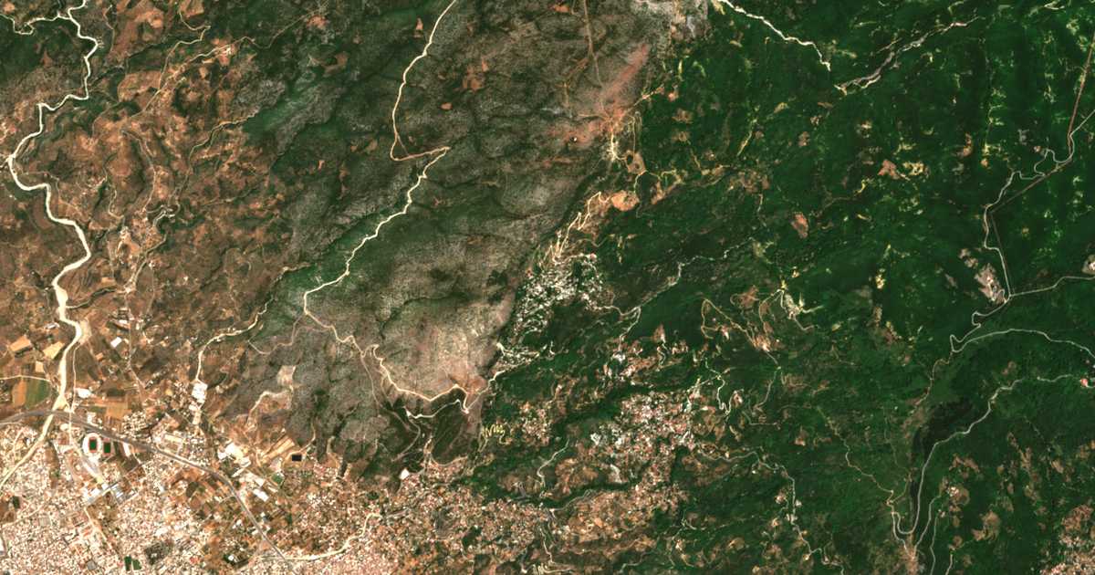 Satellitenkarte von Makrinitsa