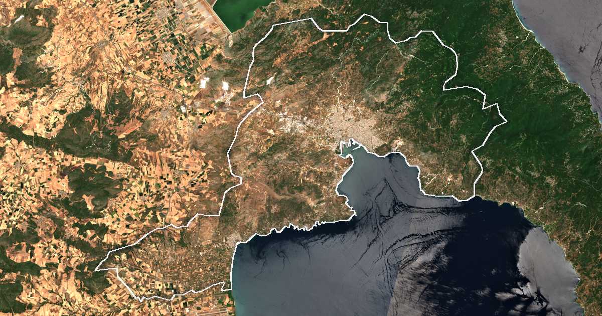 Satellitenbild mit eingezeichneter Grenze: Volos