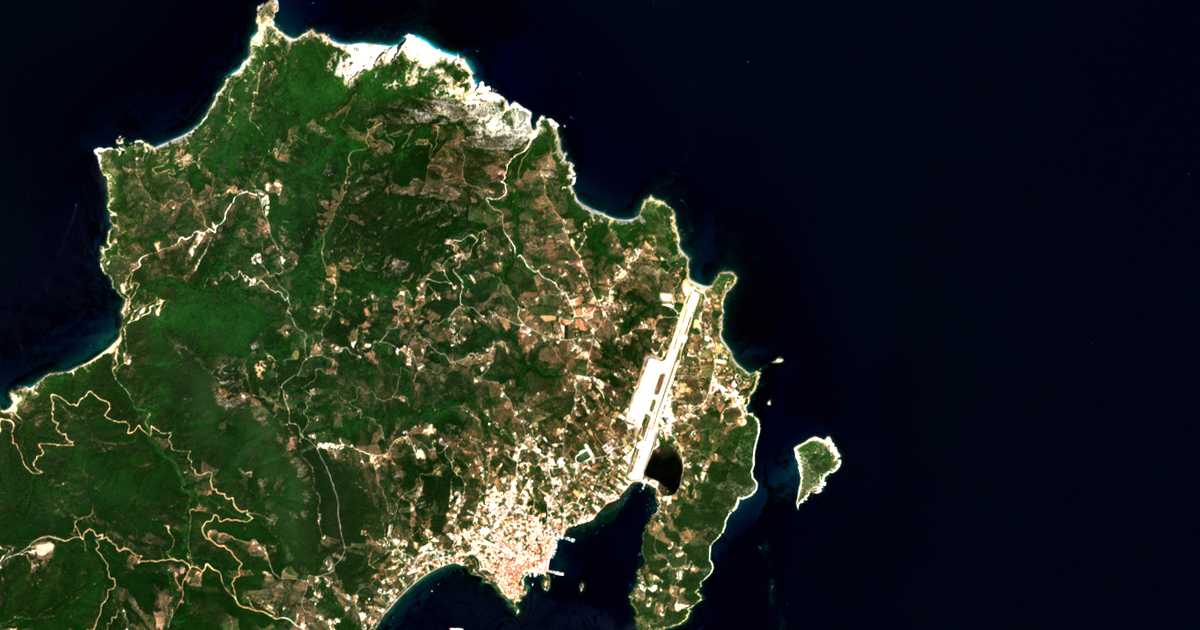 Satellitenkarte von Kalývia