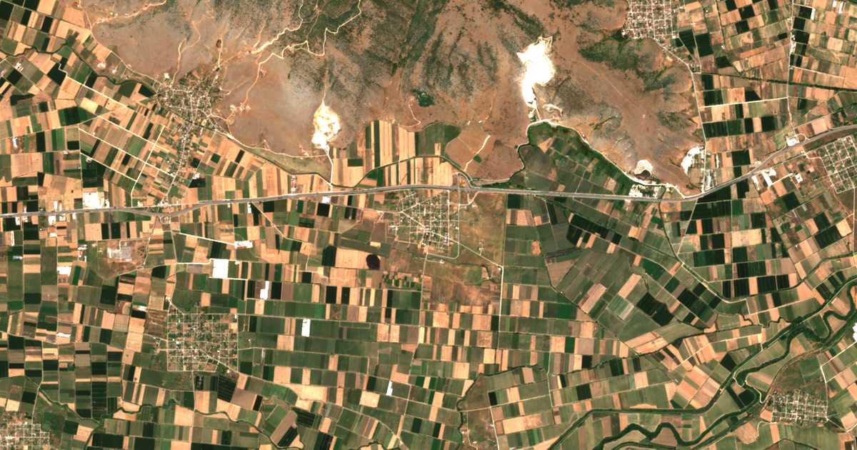 Satellitenkarte von Petróporos