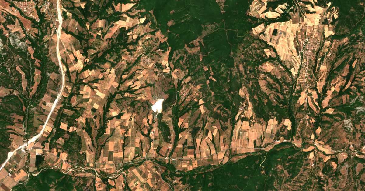 Satellitenkarte von Achladéa
