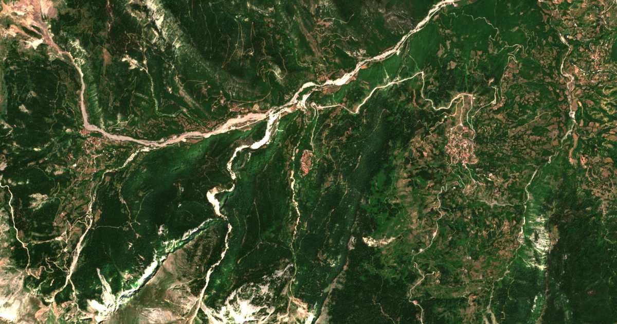 Satellitenkarte von Aidón