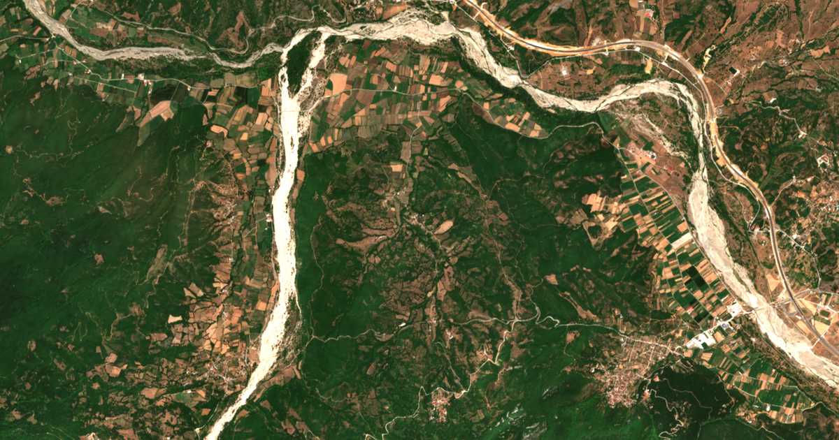 Satellitenkarte von Trifýllia
