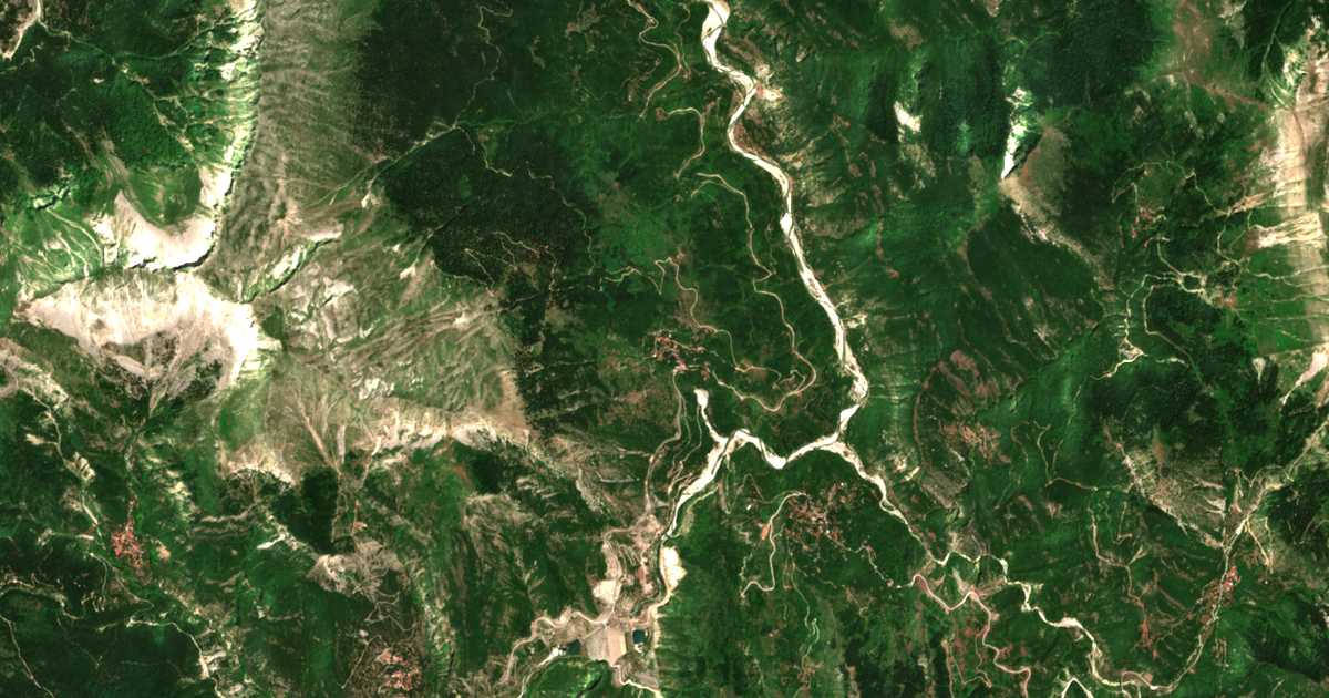 Satellitenkarte von Armatolikón