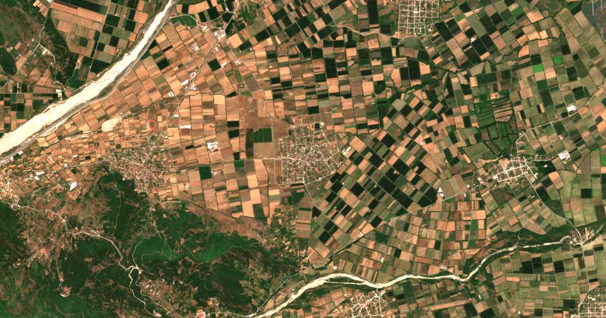 Satellitenkarte von Gómfoi