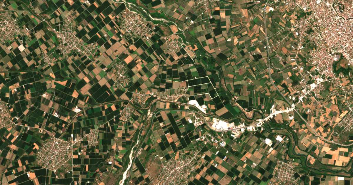 Satellitenkarte von Parapótamos