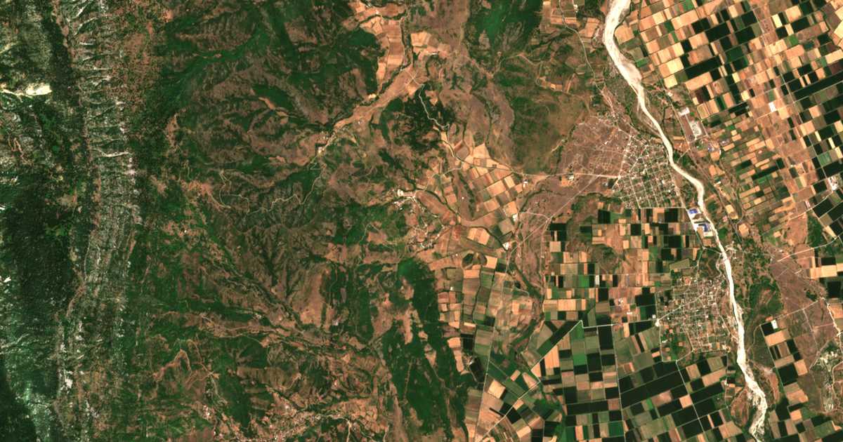 Satellitenkarte von Antalláxima