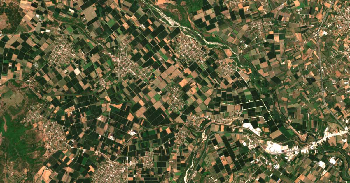 Satellitenkarte von Káto Eláti