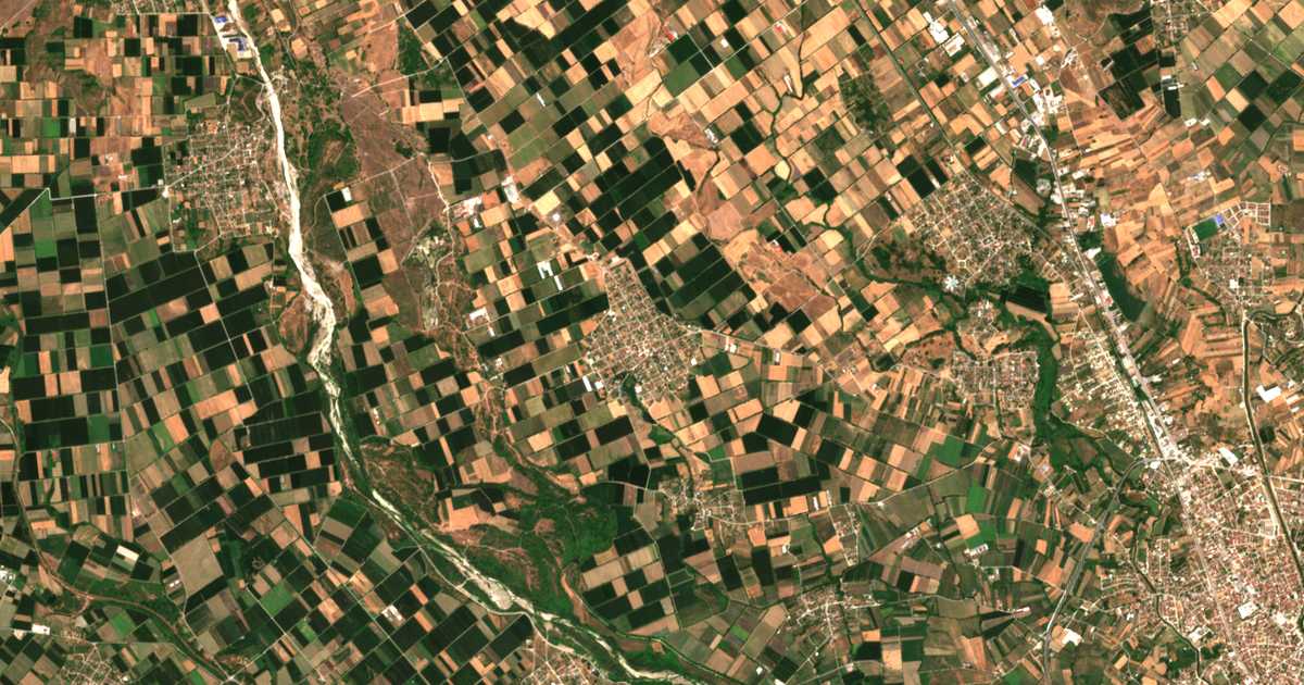 Satellitenkarte von Kefalóvryson