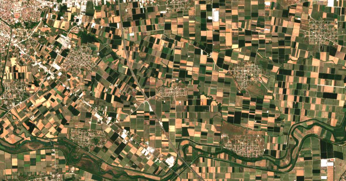Satellitenkarte von Lóngos