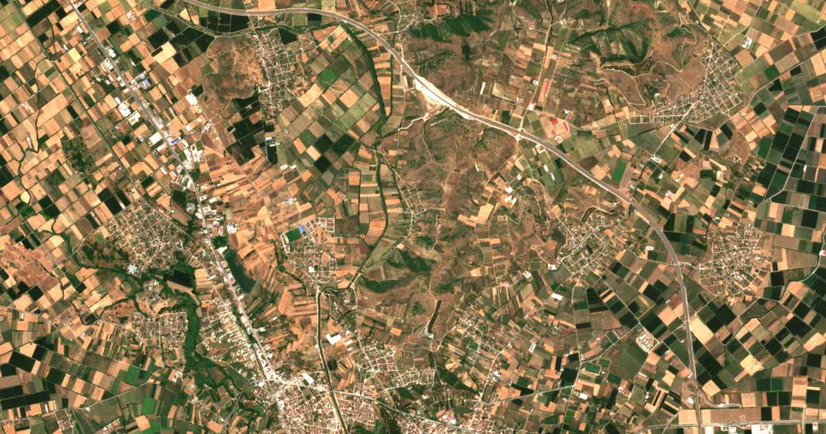 Satellitenkarte von Perdikorráchi
