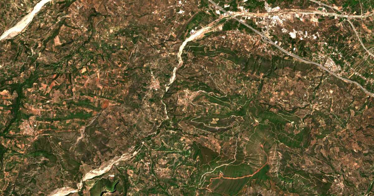 Satellitenkarte von Achladéa