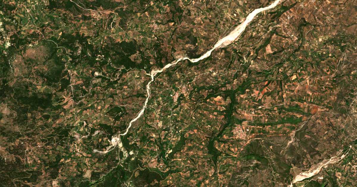 Satellitenkarte von Dáfnai