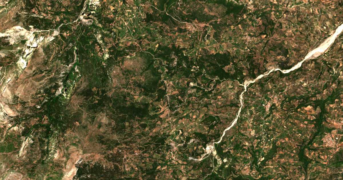 Satellitenkarte von Gkraíkas