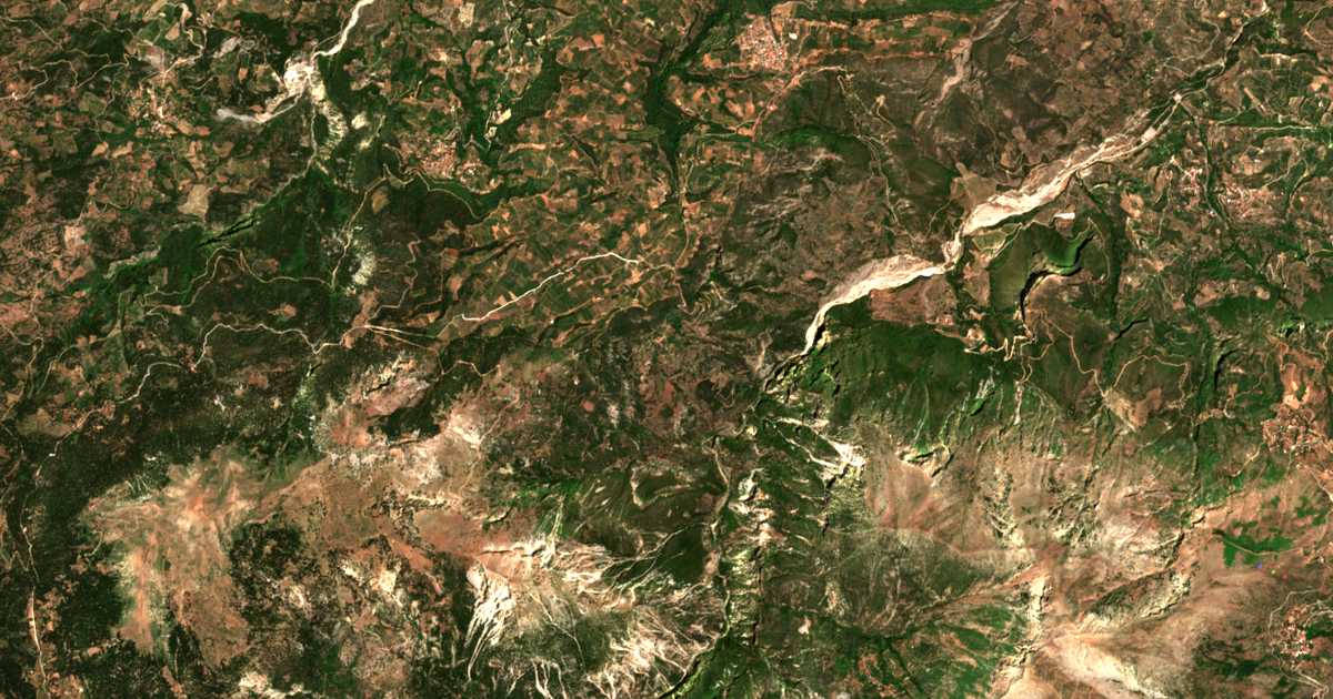 Satellitenkarte von Kouniná