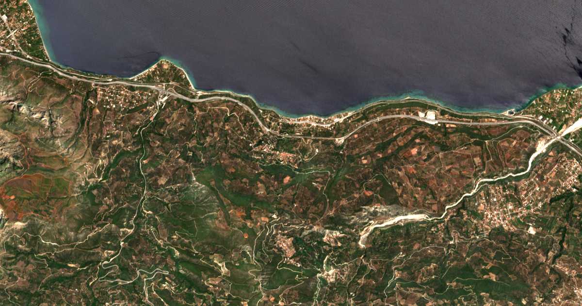 Satellitenkarte von Plátanos