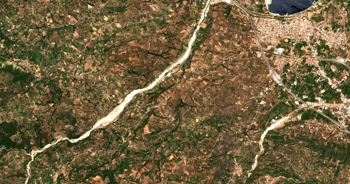 Satellitenkarte von Sotír