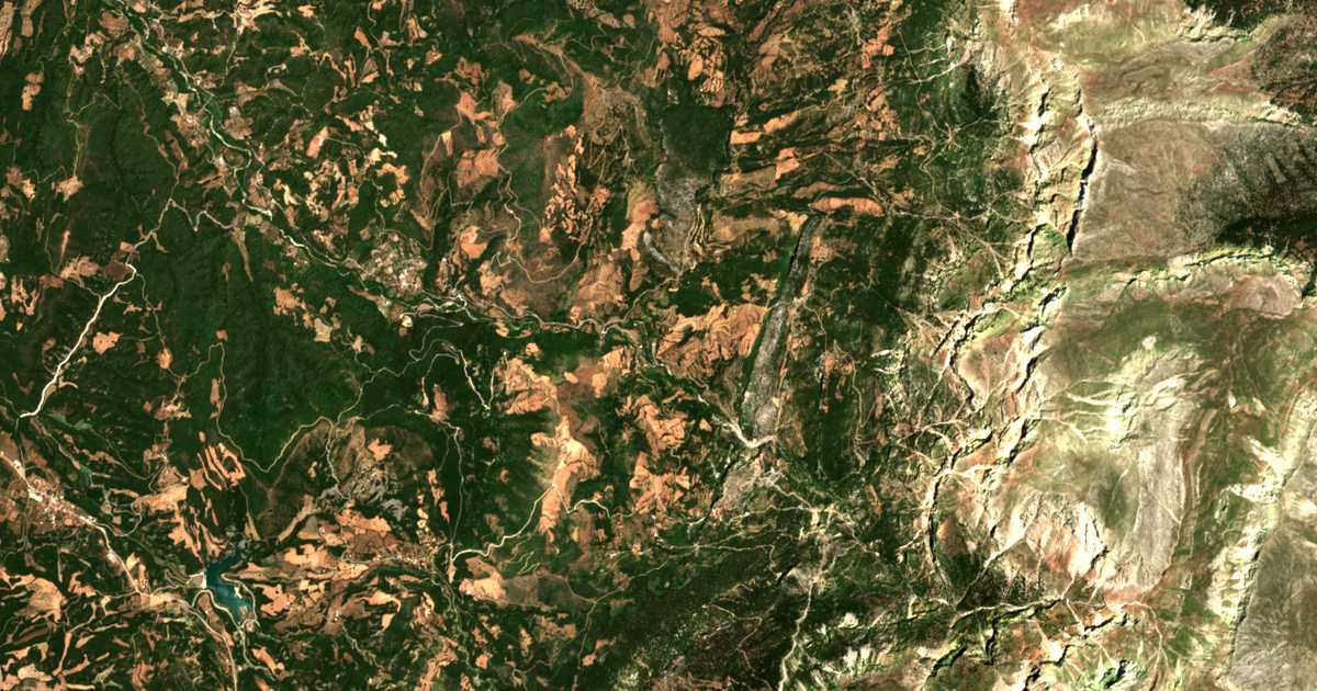 Satellitenkarte von Ágios Dimítrios