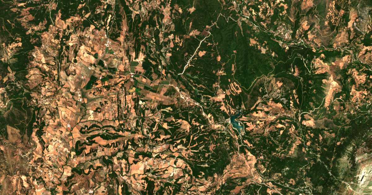 Satellitenkarte von Erymántheia