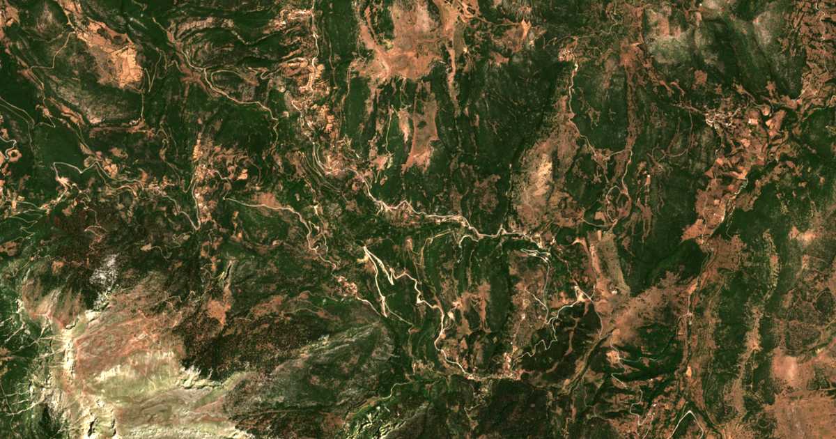 Satellitenkarte von Néon Kompigádion