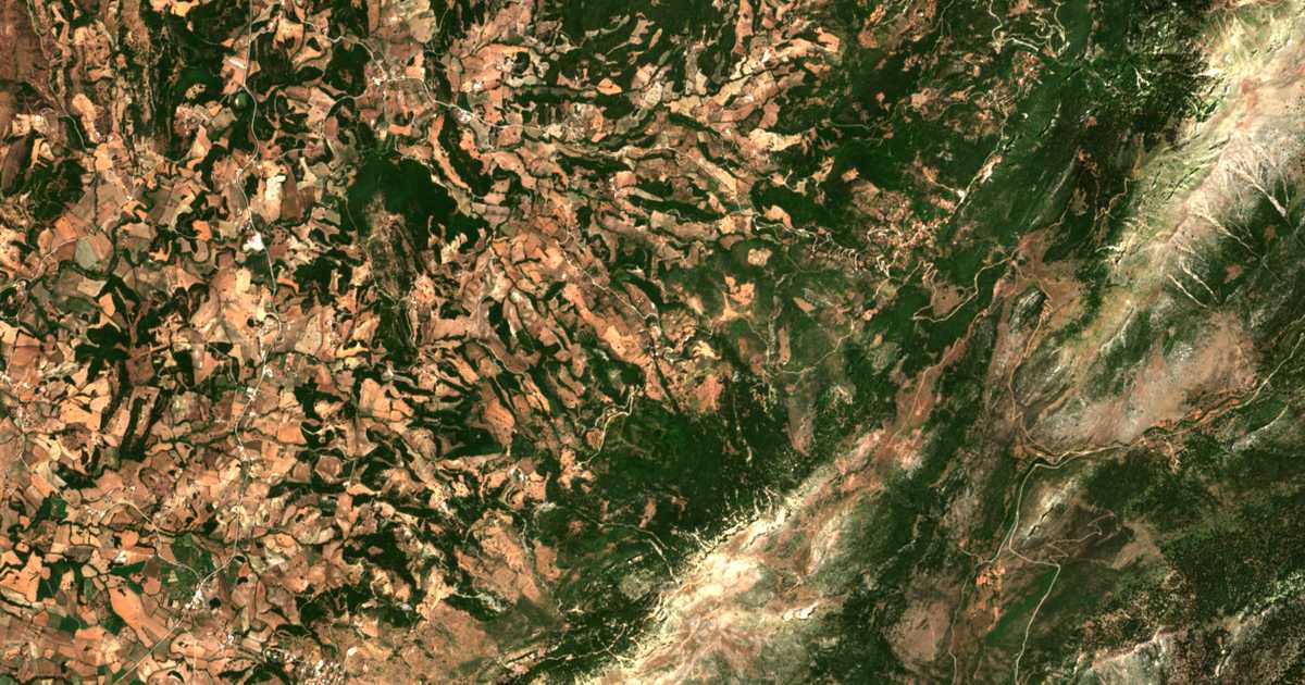 Satellitenkarte von Ptéri