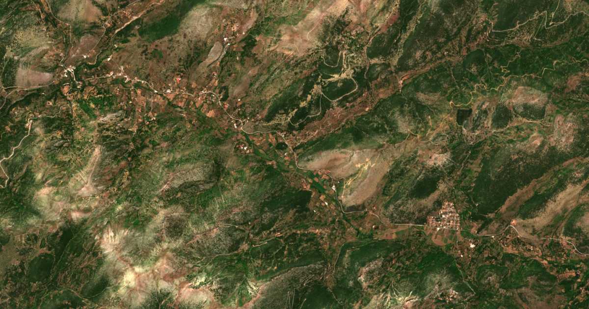 Satellitenkarte von Ágios Geórgios