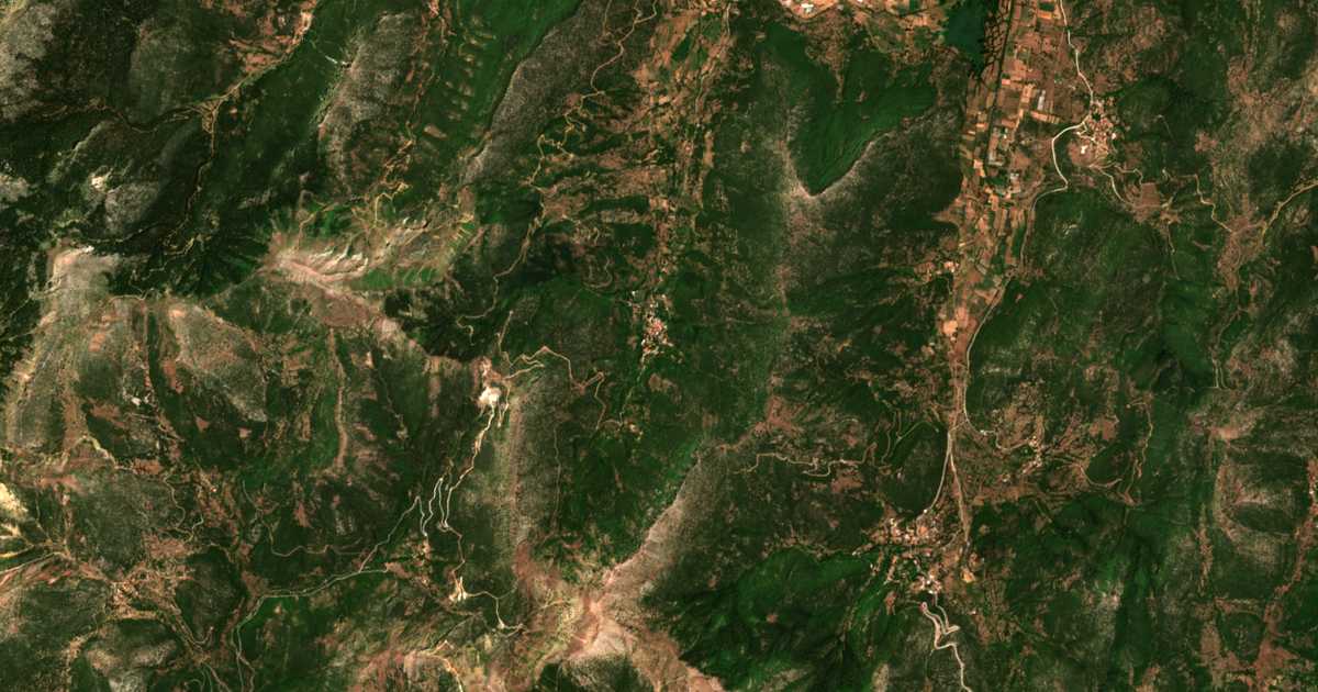 Satellitenkarte von Kallifónion