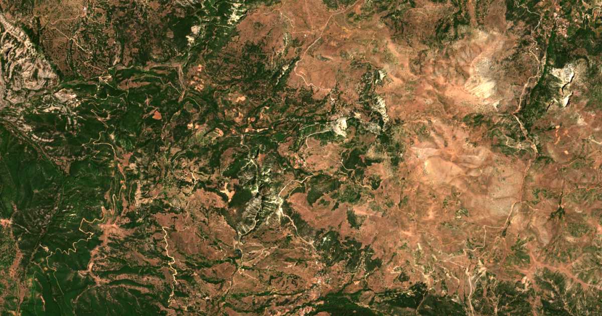 Satellitenkarte von Korfaí