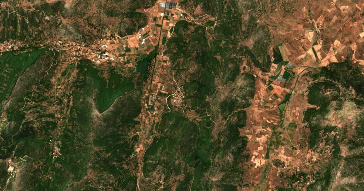 Satellitenkarte von Lagovoúnion