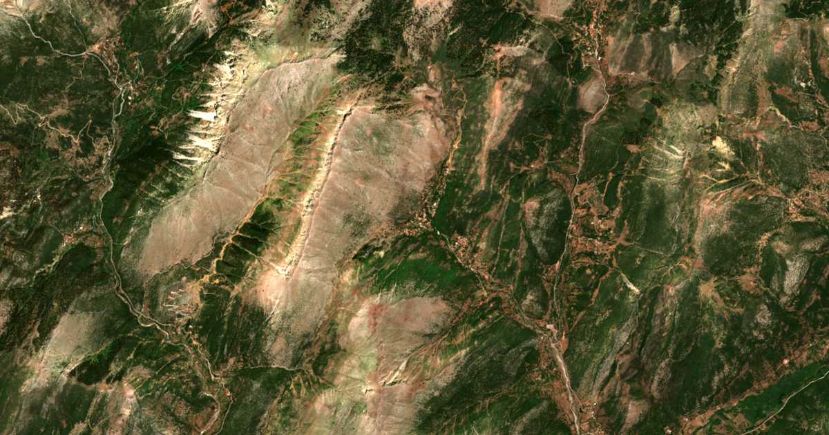 Satellitenkarte von Livártzion