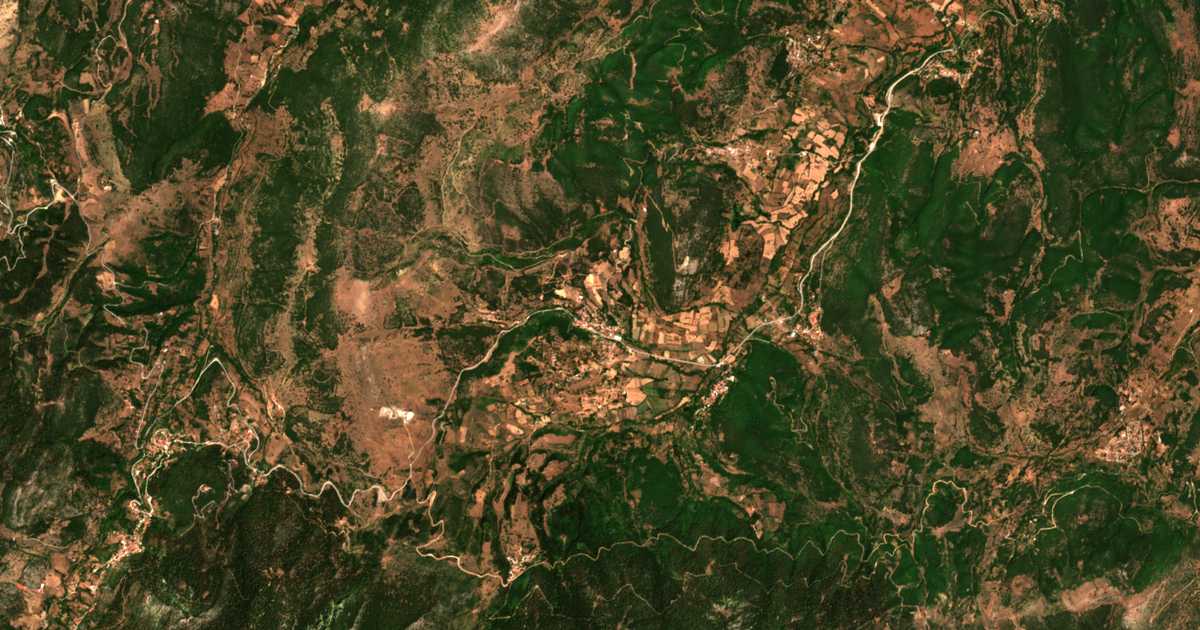 Satellitenkarte von Manésion
