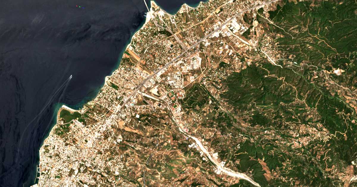 Satellitenkarte von Káto Kastrítsion