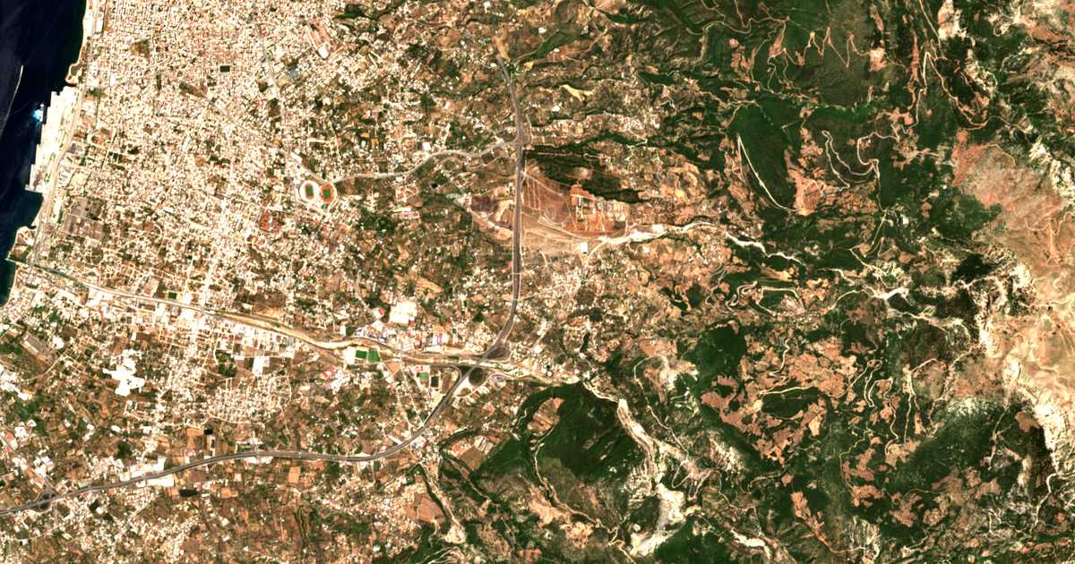 Satellitenkarte von Ryáki