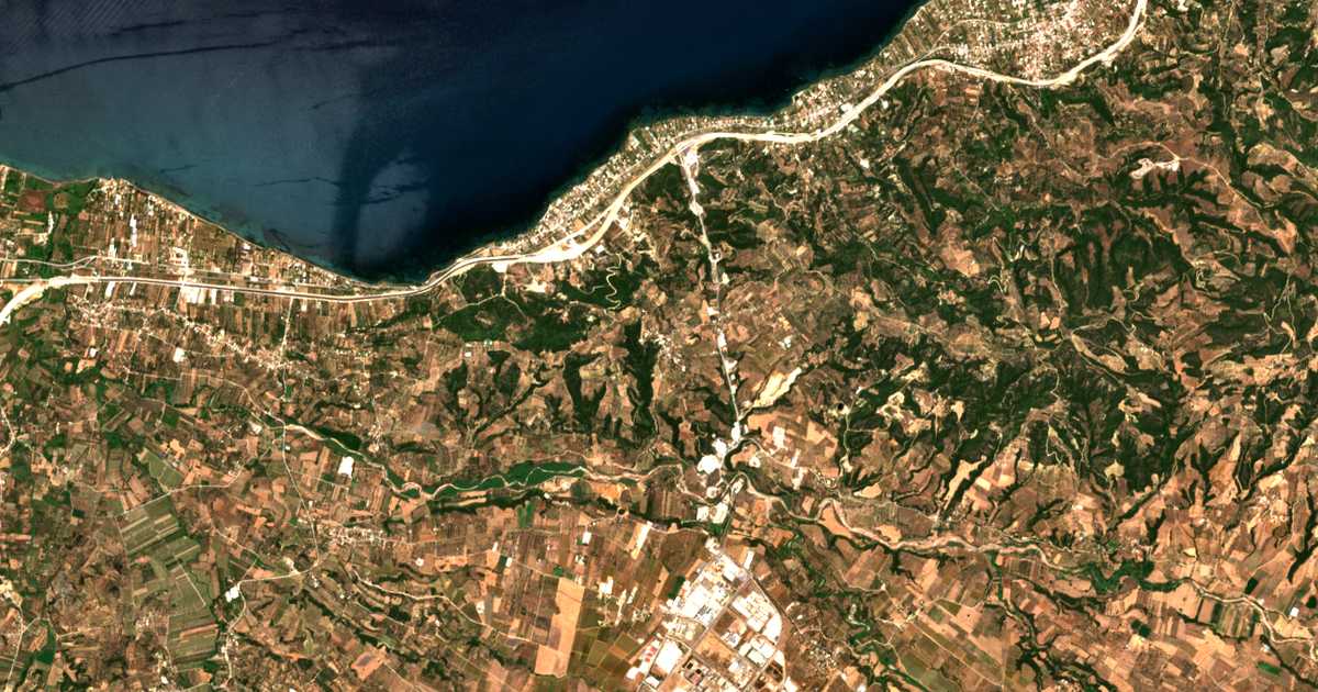 Satellitenkarte von Therianón