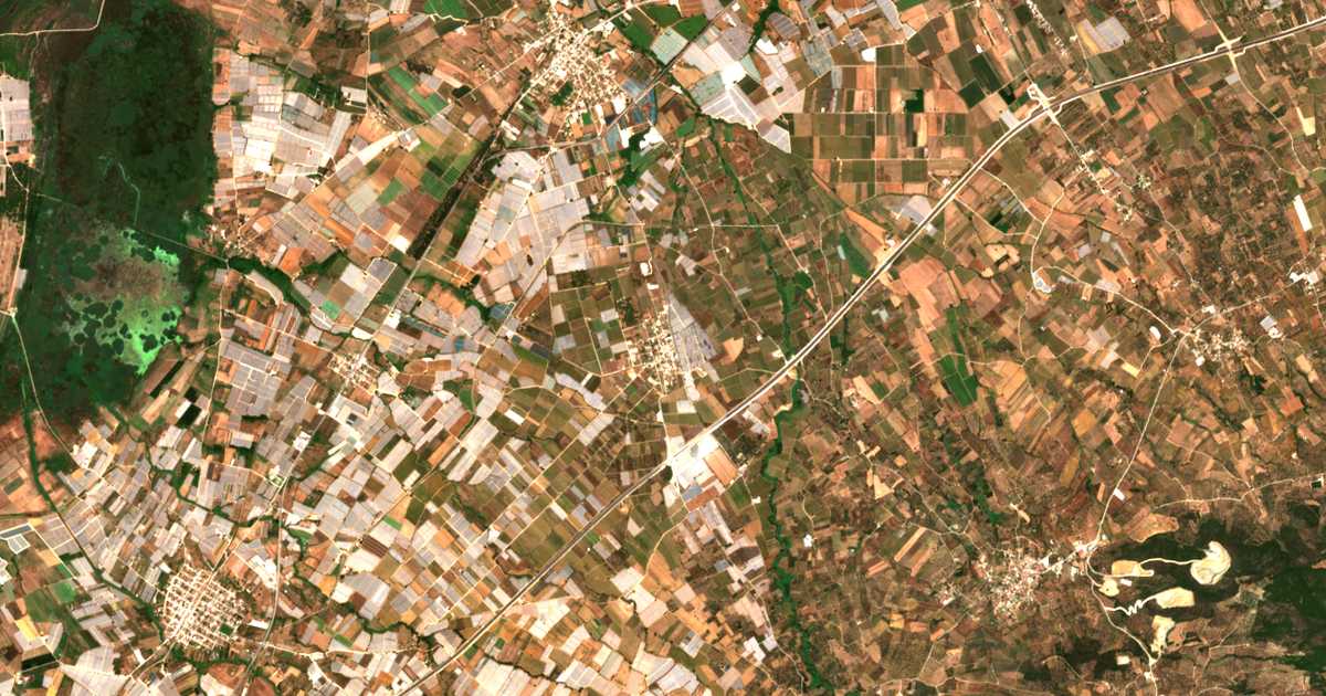 Satellitenkarte von Apideón